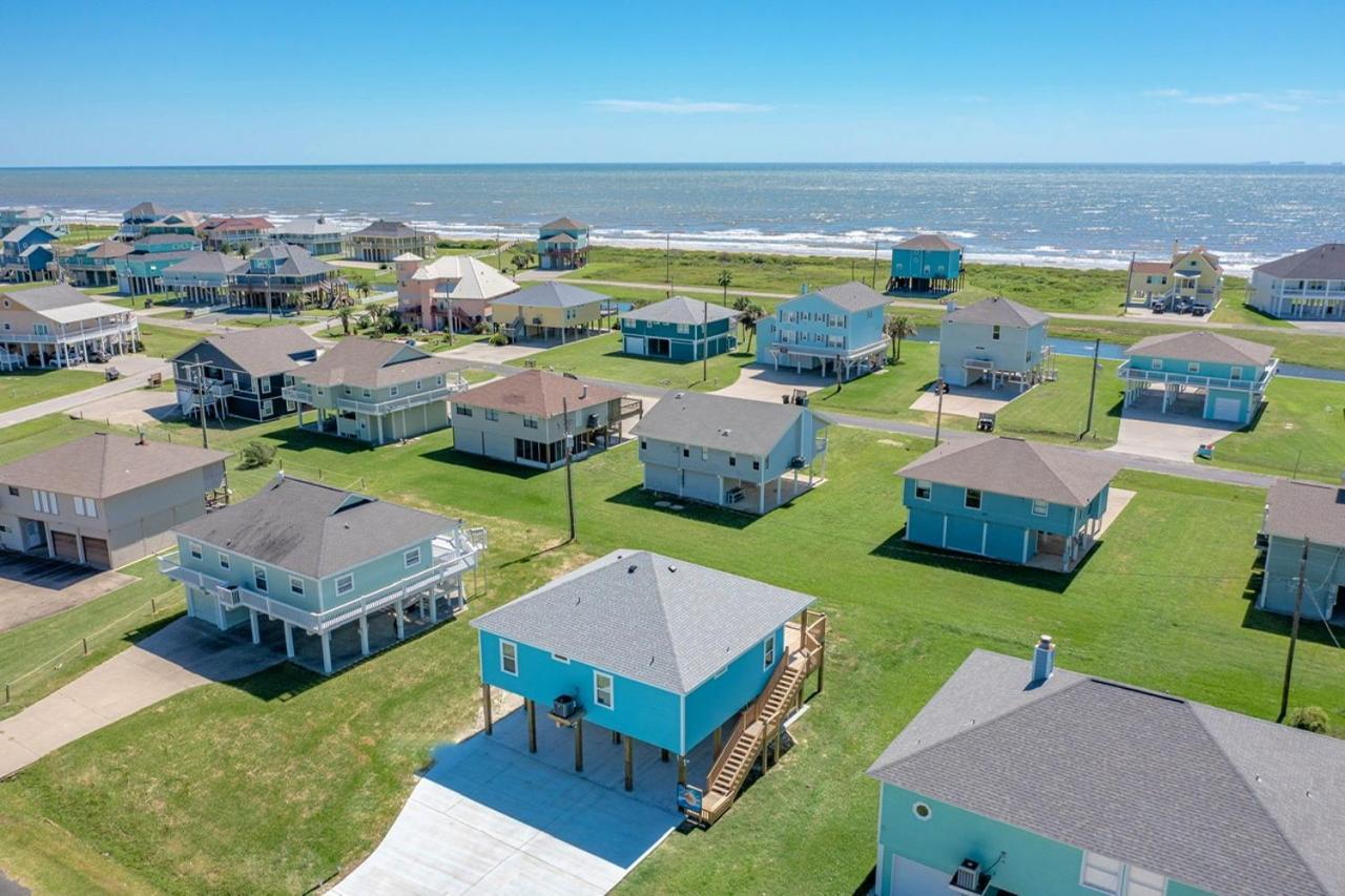 Tide'S Up Sand Castle Home Home Crystal Beach Exterior photo