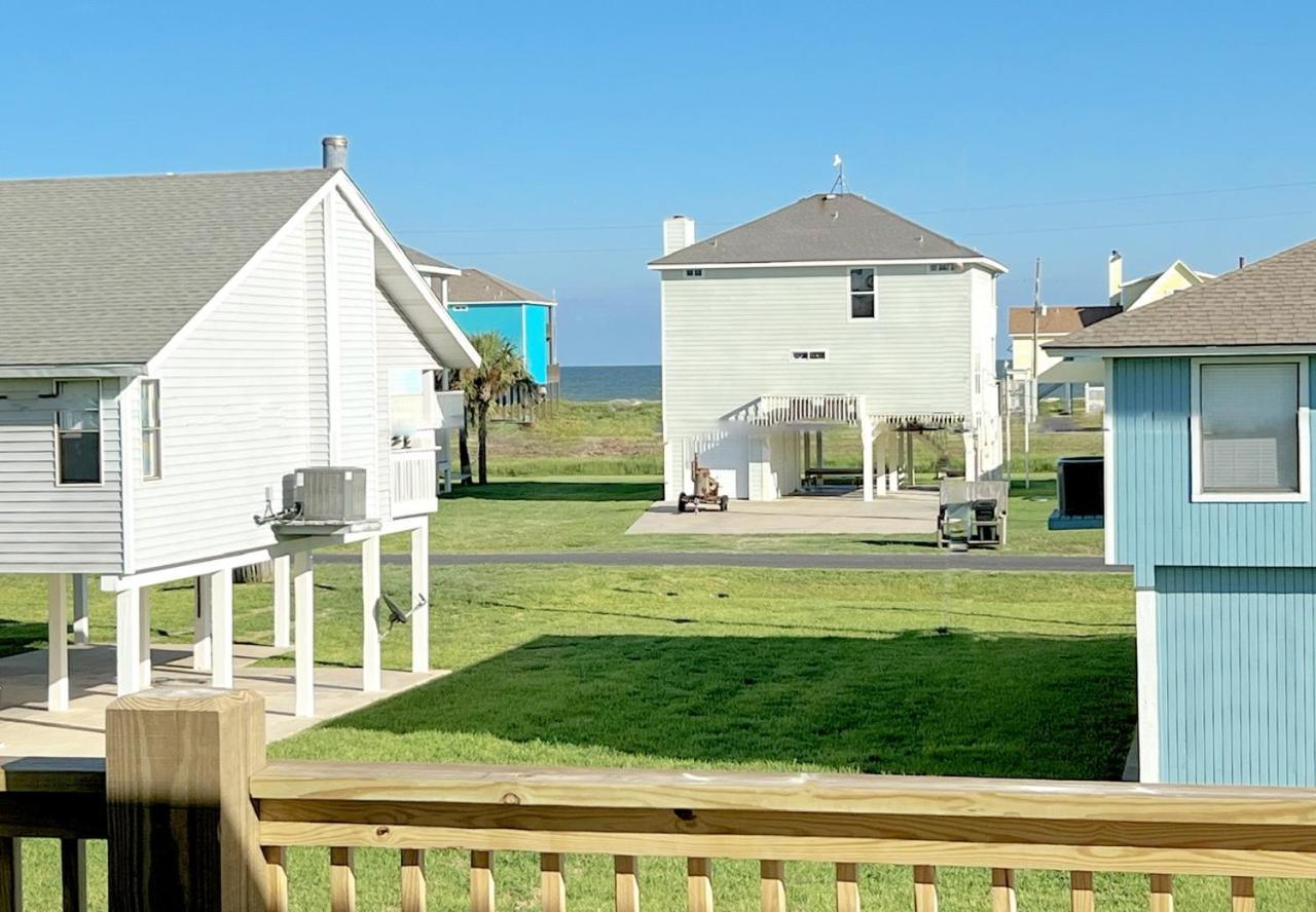 Tide'S Up Sand Castle Home Home Crystal Beach Exterior photo